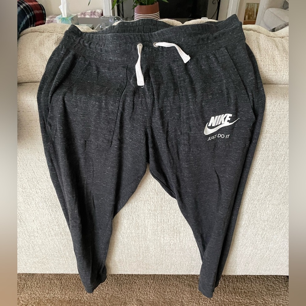 nike sweatpants dark grey